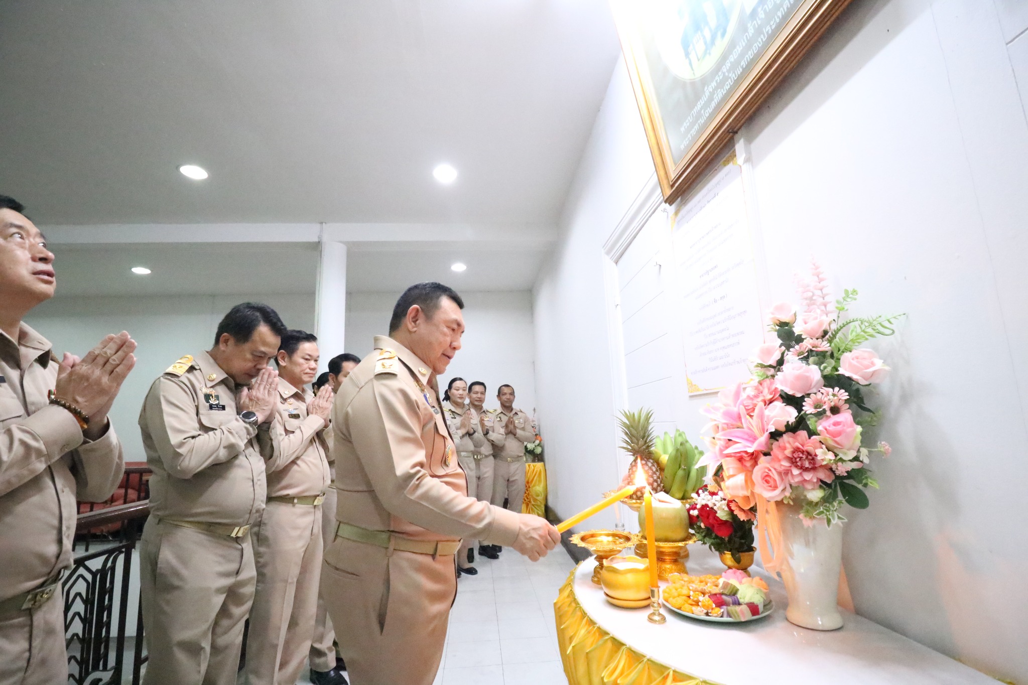 title - ส.ป.ก. จัดพิธีสักการะสิ่งศักดิ์สิทธิ์และพิธีสงฆ์ในโอกาสวันคล้ายวันสถาปนาครบรอบ 51 ปี